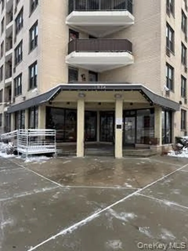 1874 Pelham Parkway S Bronx NY 10461