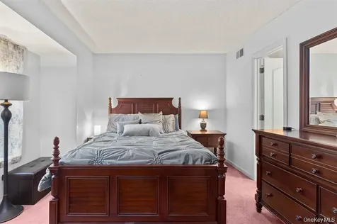 118 Elmcrest Drive Fishkill NY 12524