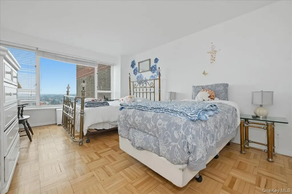 166-25 Powells Cove Boulevard Beechhurst NY 11357