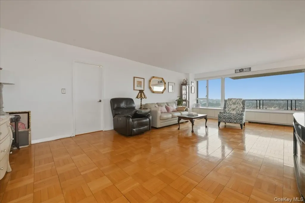 166-25 Powells Cove Boulevard Beechhurst NY 11357