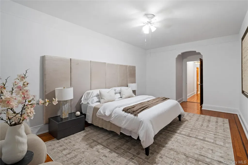 11021 73rd Road Forest Hills NY 11375