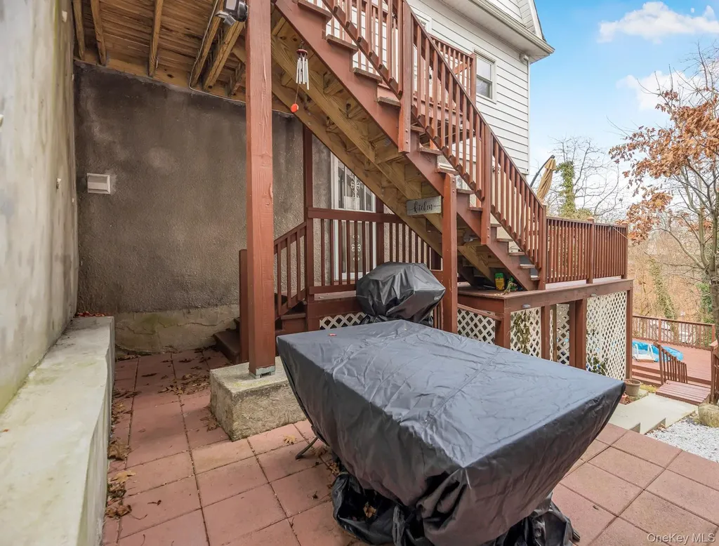 246 Aka 248 Rockne Road Yonkers NY 10701