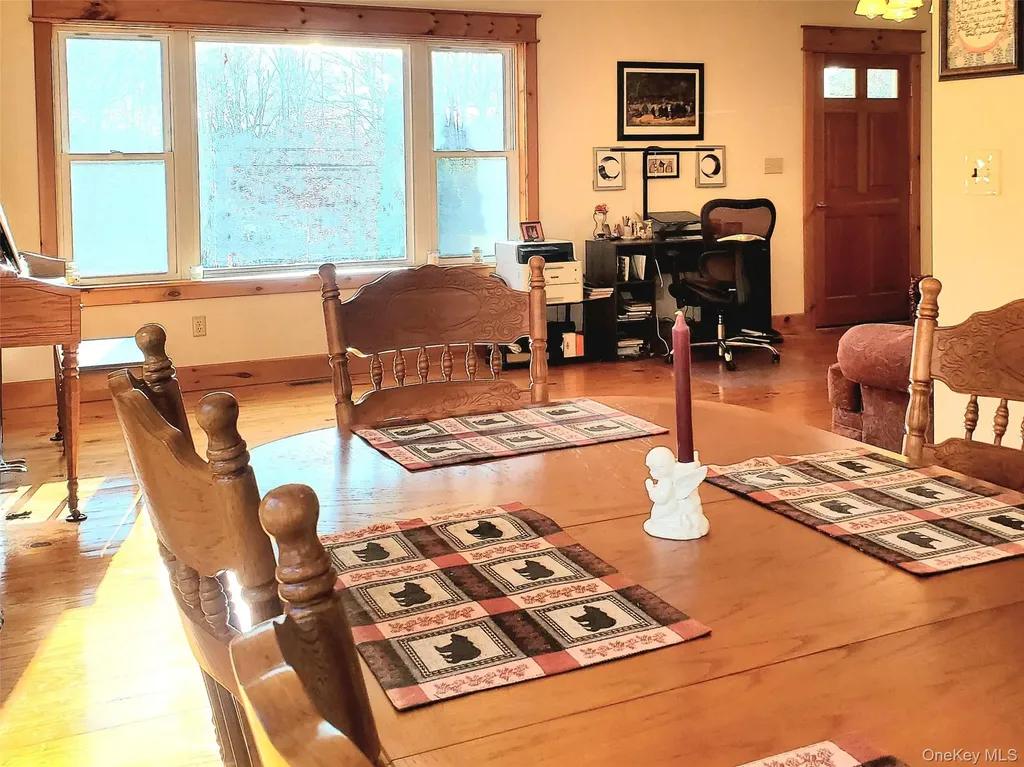 76 Wynkoop Drive Kerhonkson NY 12446