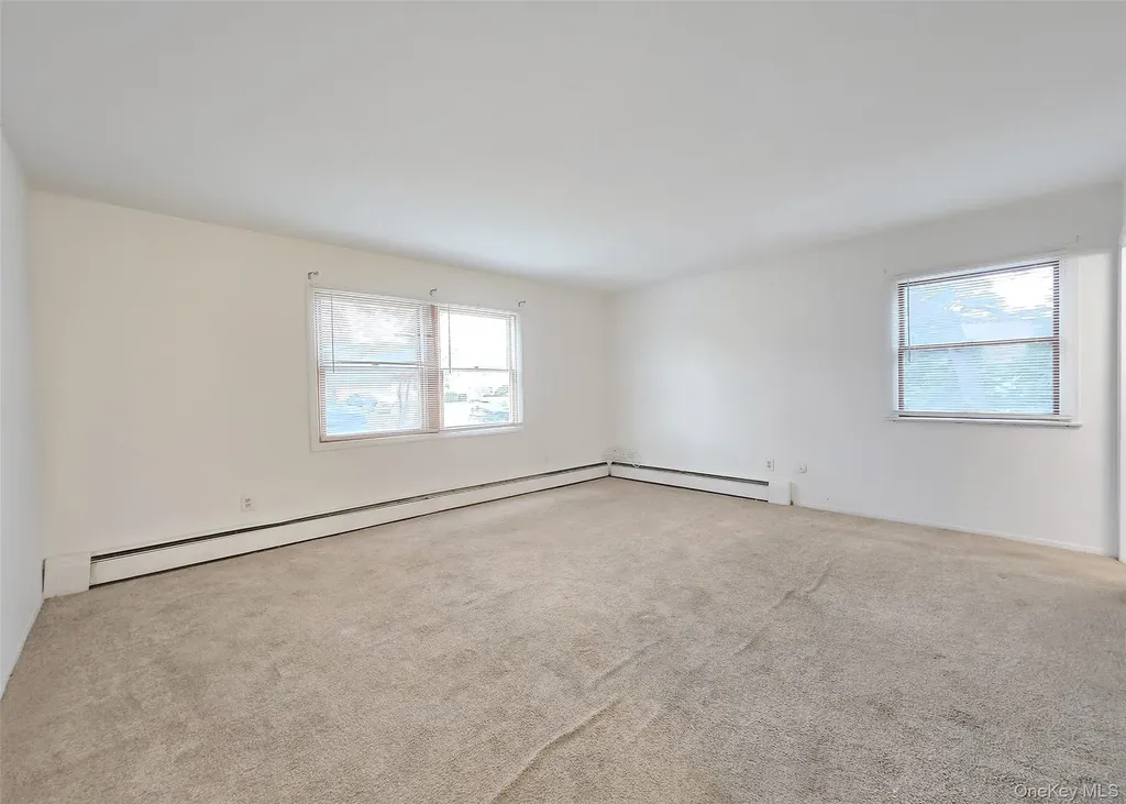 652 Hawkins Road E Coram NY 11727