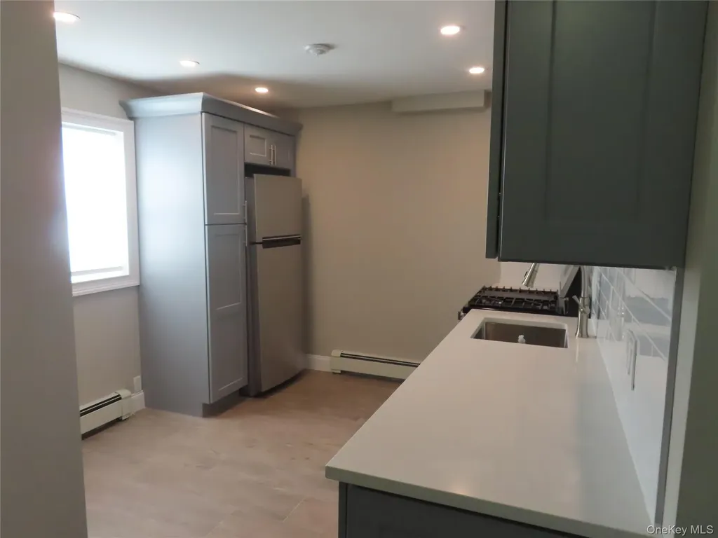 54 2nd Avenue Bay Shore NY 11706
