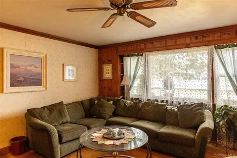 7 Lico Place Babylon NY 11702