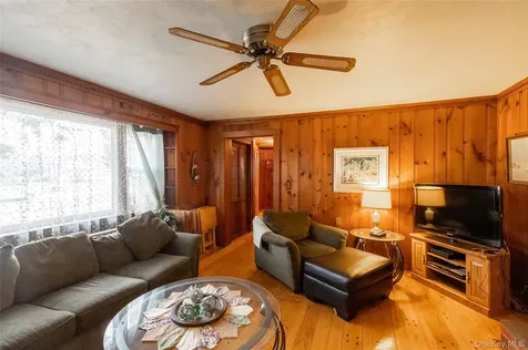 7 Lico Place Babylon NY 11702