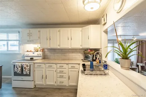 7 Lico Place Babylon NY 11702