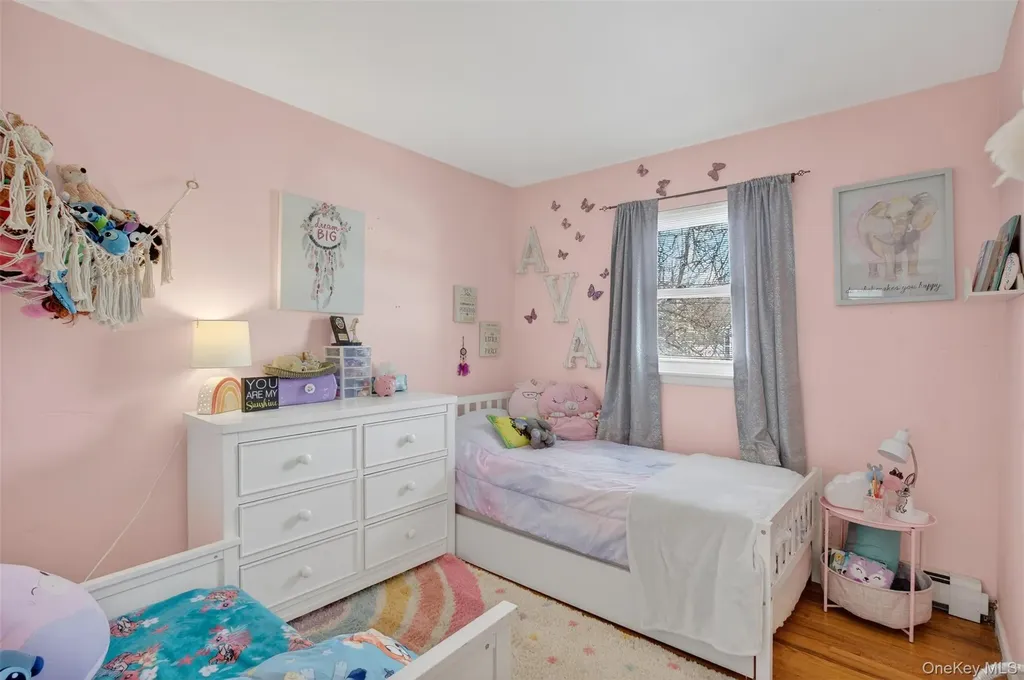 95 Sutton Park Road Poughkeepsie NY 12603