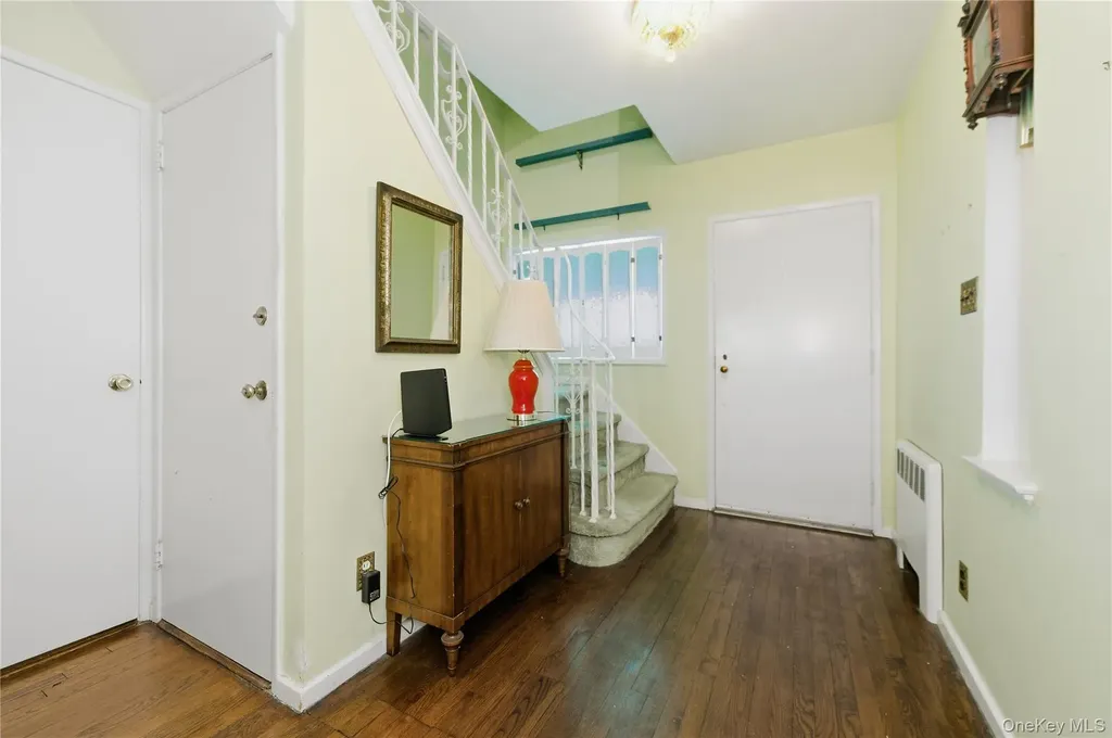 66 Woods Avenue Malverne NY 11565