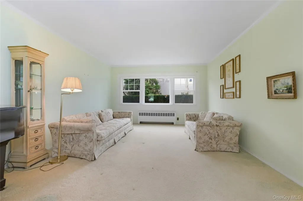 66 Woods Avenue Malverne NY 11565