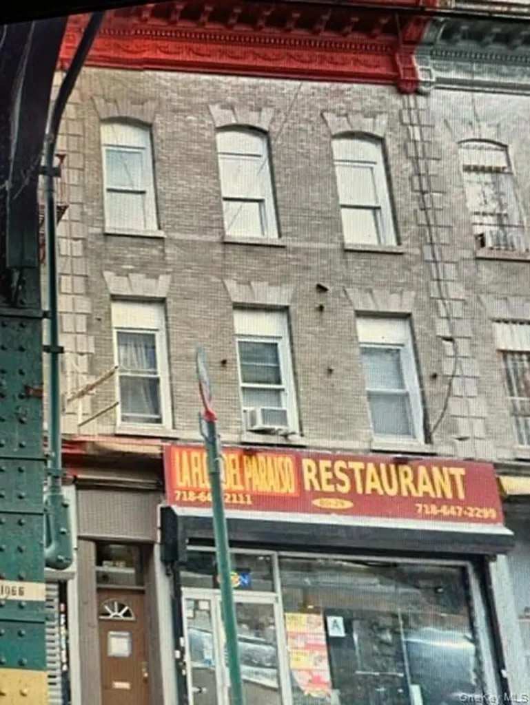 80-29 Jamaica Avenue Woodhaven NY 11421