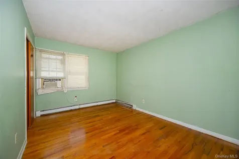 59 Carriage Hill Lane Poughkeepsie NY 12603