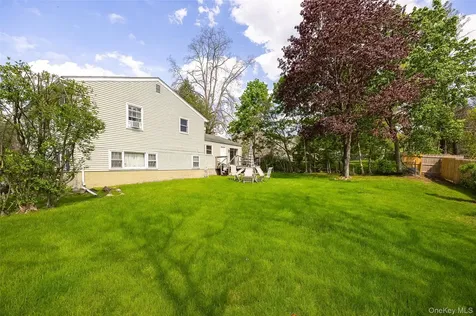 59 Carriage Hill Lane Poughkeepsie NY 12603