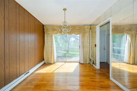 59 Carriage Hill Lane Poughkeepsie NY 12603