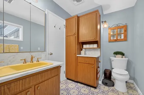 34 Twin Lakes Road South Salem NY 10590