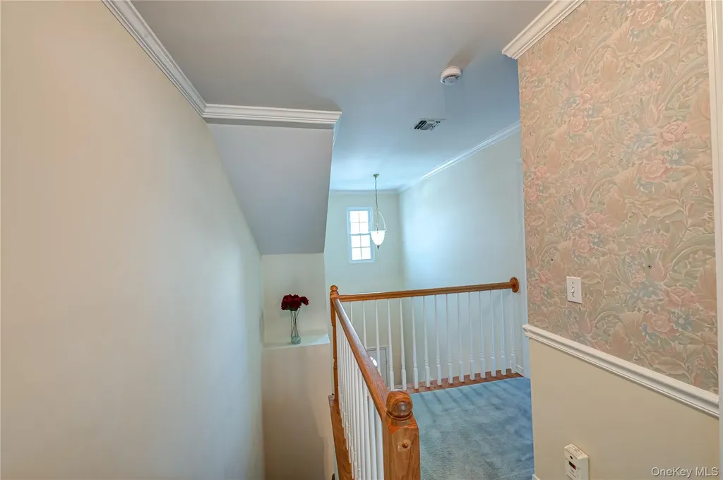 4 Chelsea Drive Smithtown NY 11787