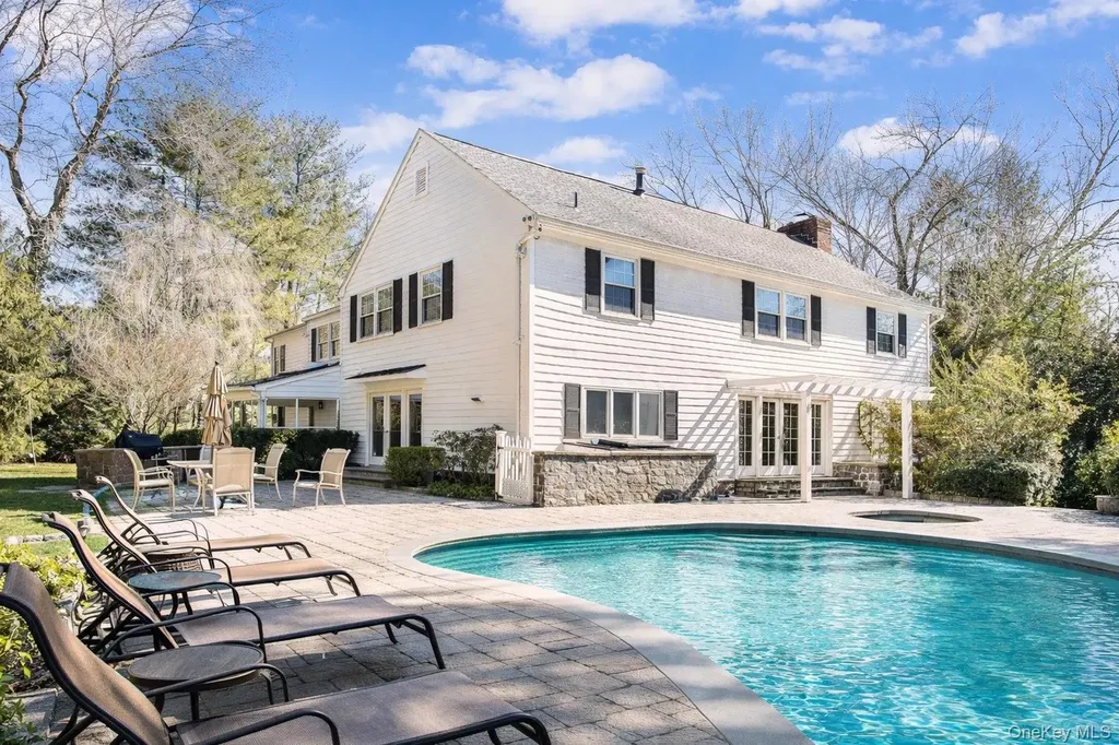 38 Brevoort Lane Rye NY 10580