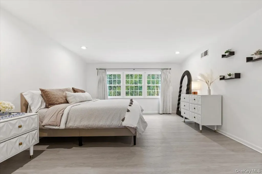 38 Brevoort Lane Rye NY 10580
