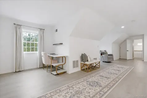 38 Brevoort Lane Rye NY 10580