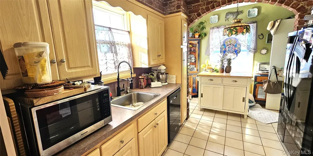 80 Dobson Avenue Merrick NY 11566