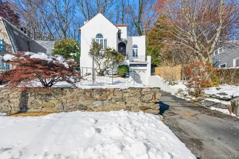 116 Homewood Avenue Yonkers NY 10701