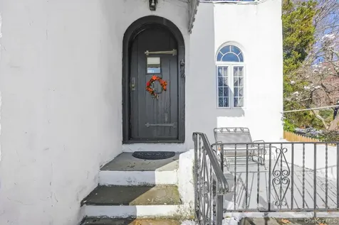 116 Homewood Avenue Yonkers NY 10701