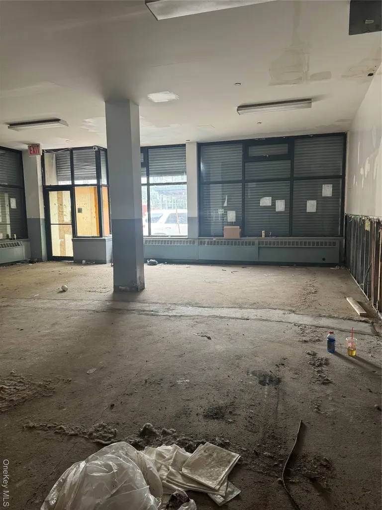 1105 College Avenue Bronx NY 10456