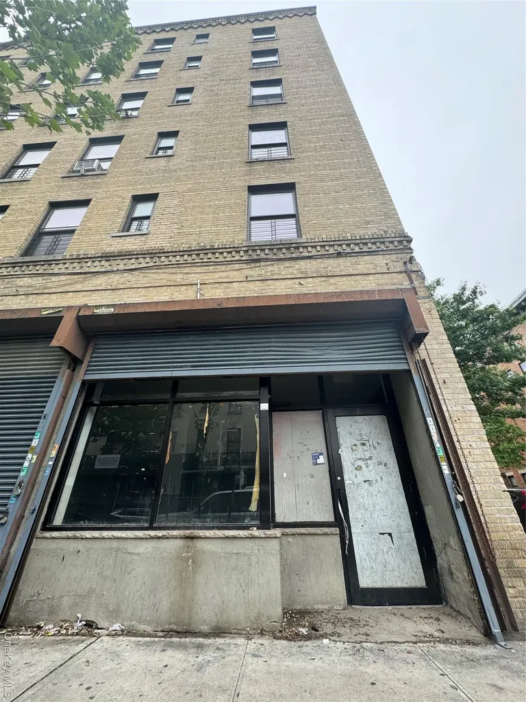 1105 College Avenue Bronx NY 10456