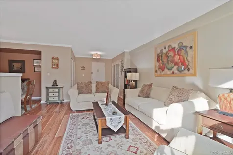 30 E Hartsdale Avenue Hartsdale NY 10530