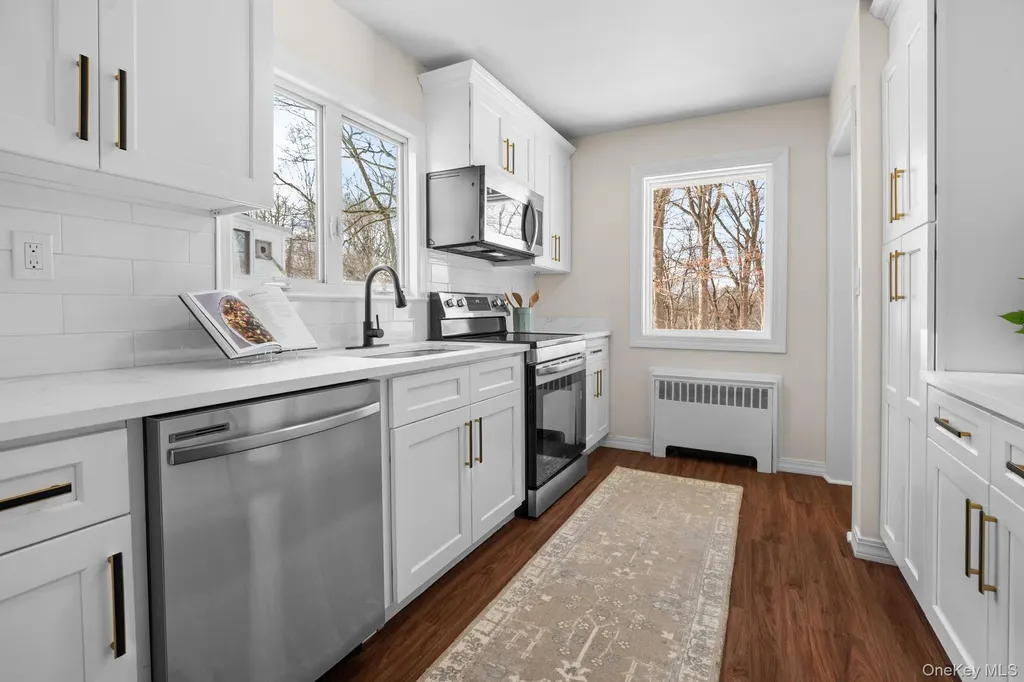 21 Henning Drive Montrose NY 10548