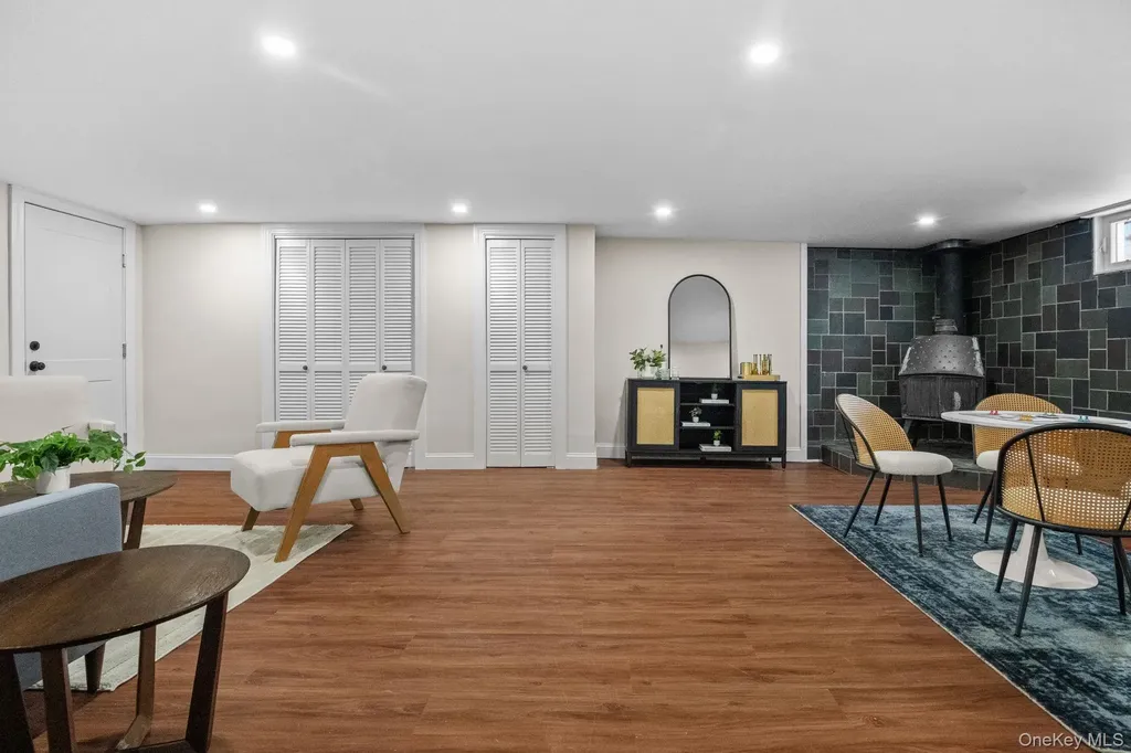 21 Henning Drive Montrose NY 10548