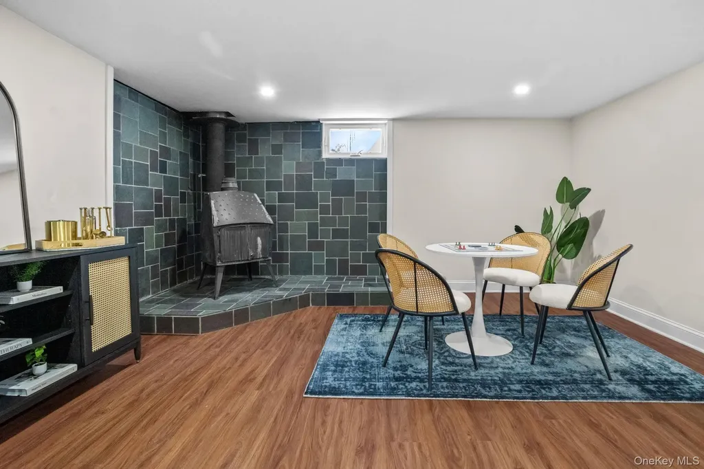 21 Henning Drive Montrose NY 10548