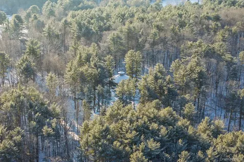 401 Collins Street Hillsdale NY 12529