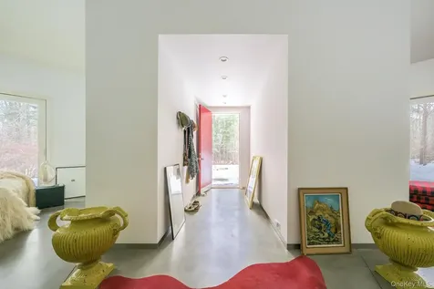 401 Collins Street Hillsdale NY 12529