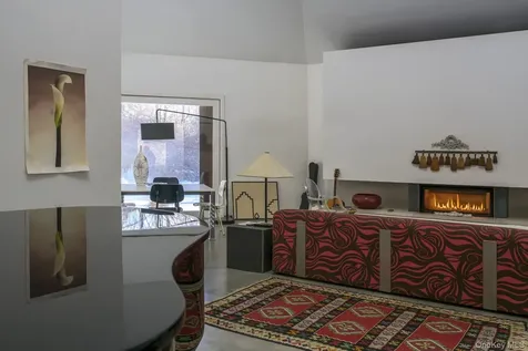 401 Collins Street Hillsdale NY 12529