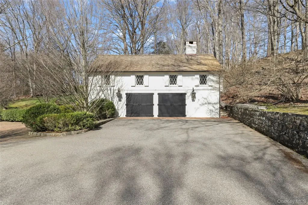 269 Stone Hill Road Pound Ridge NY 10576