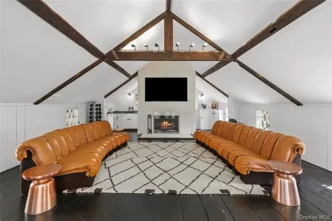 269 Stone Hill Road Pound Ridge NY 10576