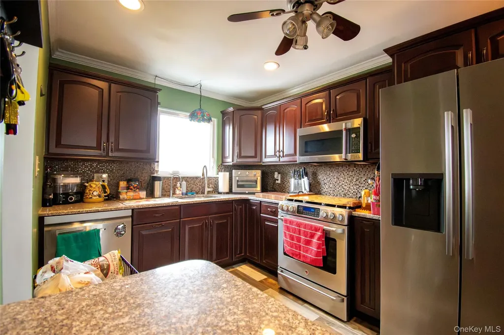 1390 America Avenue West Babylon NY 11704