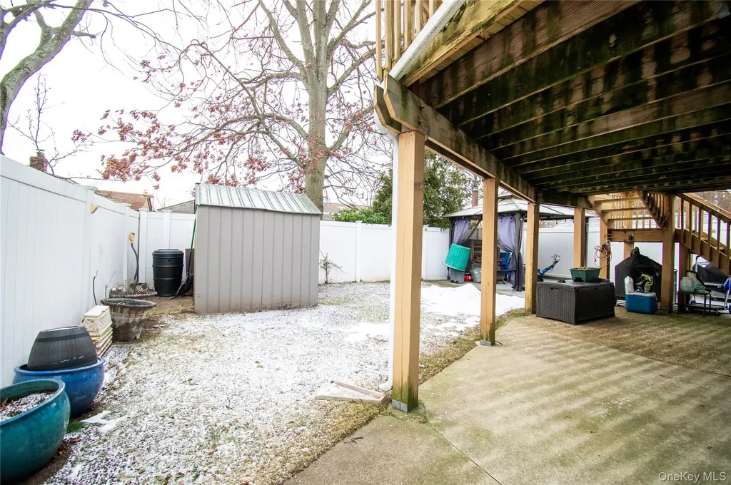 1390 America Avenue West Babylon NY 11704
