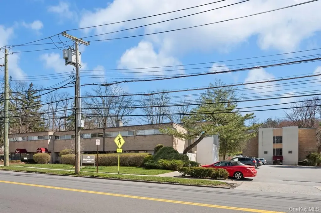 200 S Broadway Tarrytown NY 10591