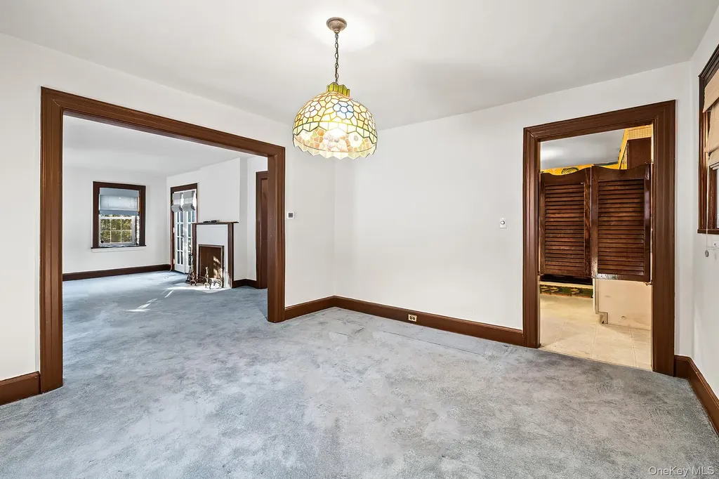 3 Ridgecrest E Scarsdale NY 10583