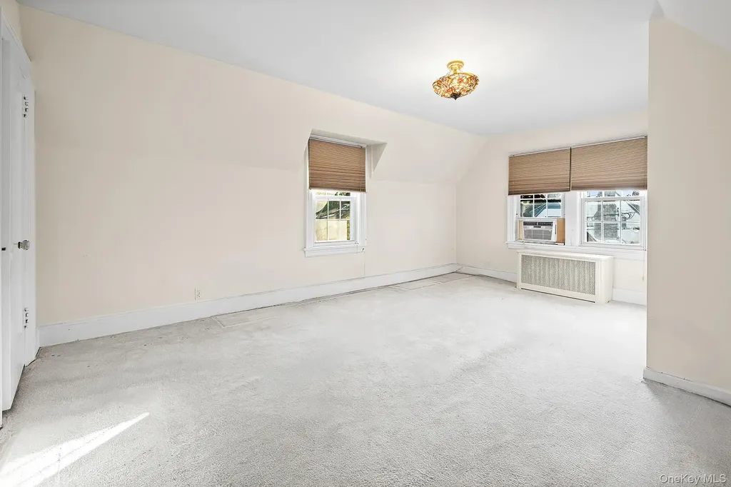3 Ridgecrest E Scarsdale NY 10583