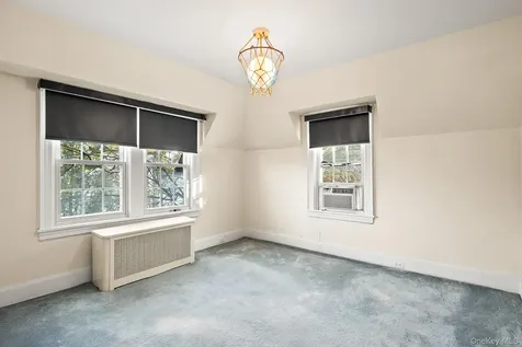 3 Ridgecrest E Scarsdale NY 10583
