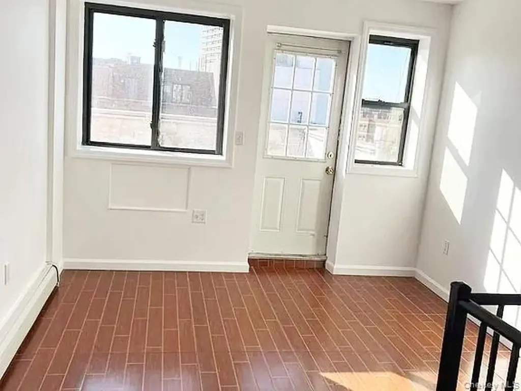 Flushing NY 11355