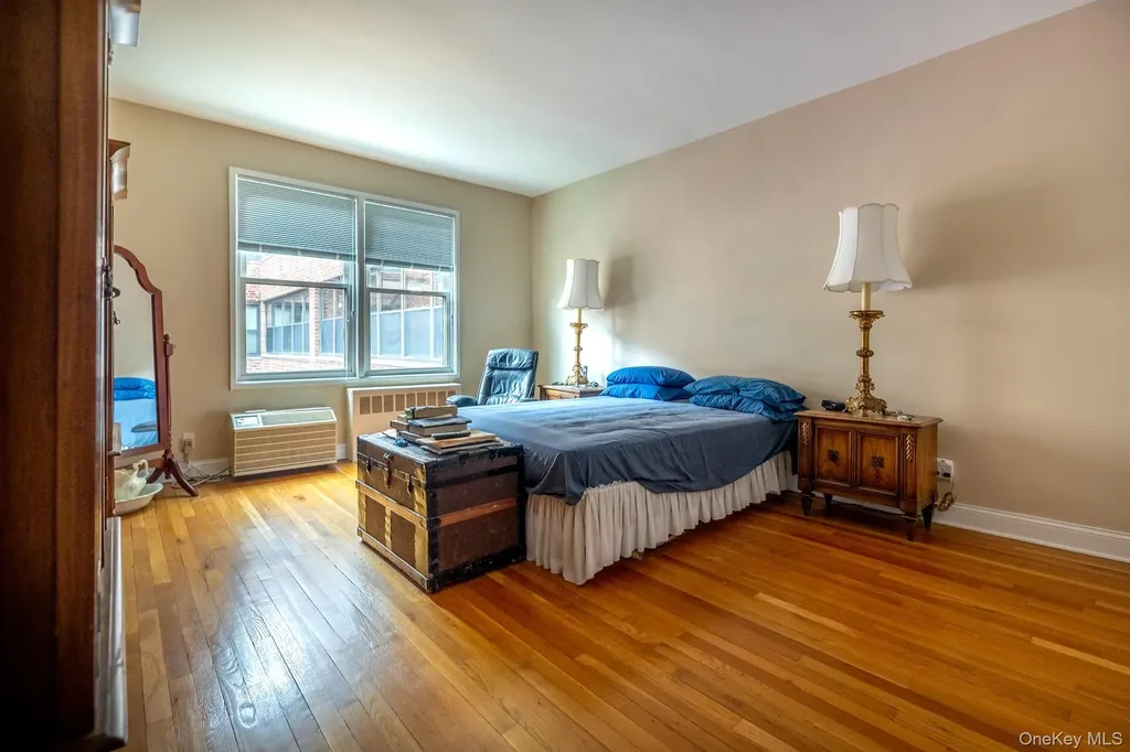 1015 Old Post Road Mamaroneck NY 10543