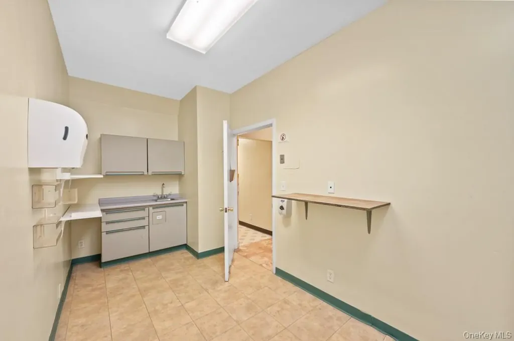 200 S Broadway Tarrytown NY 10591