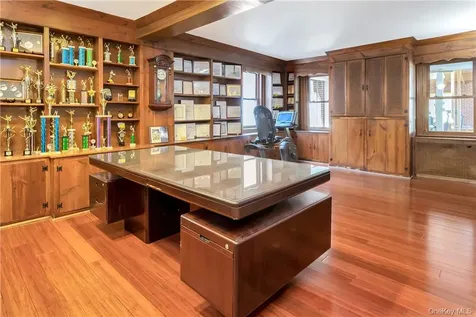 235 Bear Ridge Road Pleasantville NY 10570
