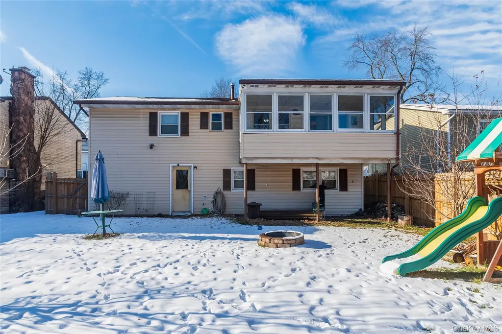 19 Maryland Avenue Poughkeepsie NY 12603