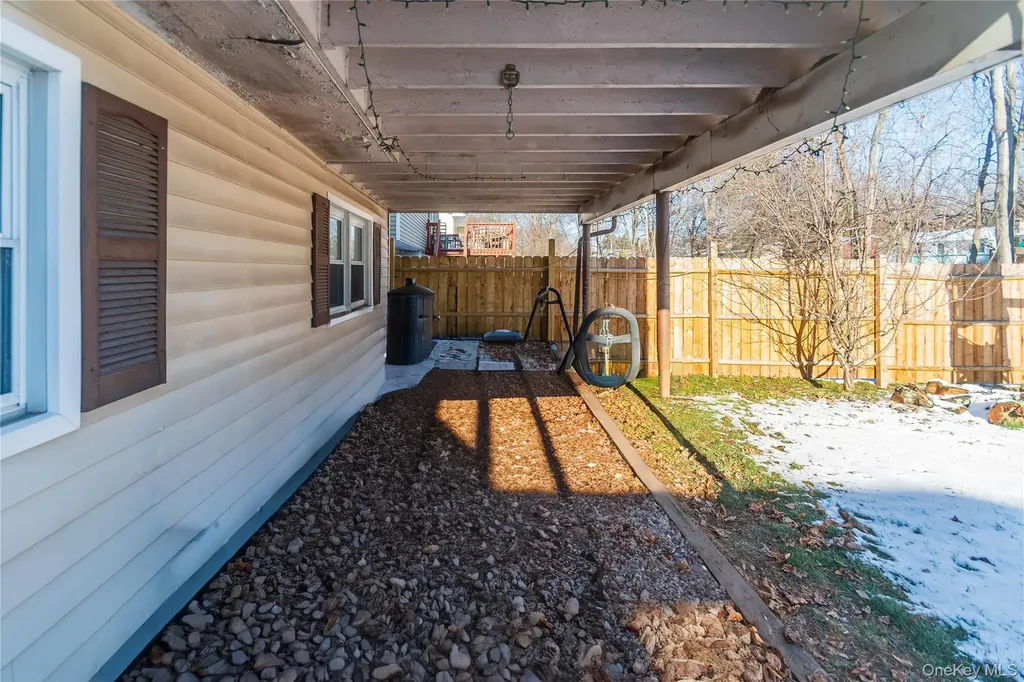 19 Maryland Avenue Poughkeepsie NY 12603